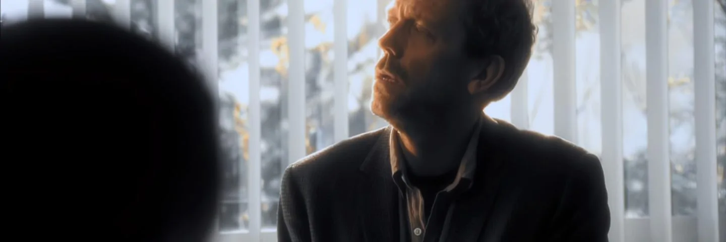 Кадр из 1 серии 1 сезона