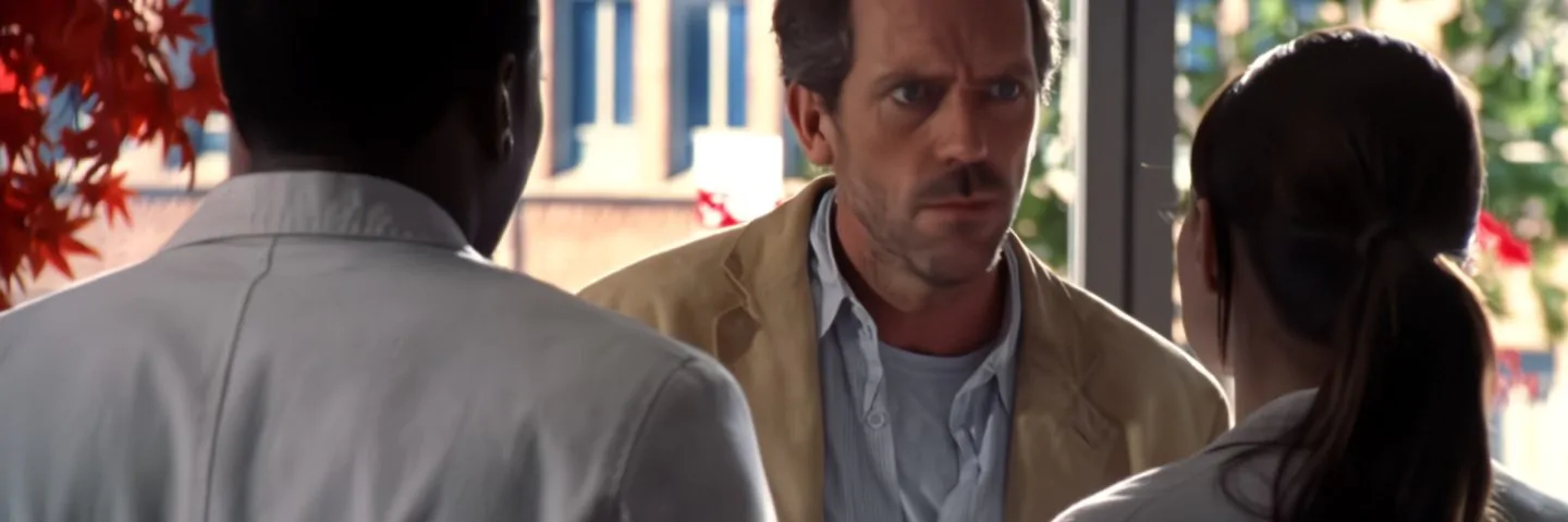 Кадр из 12 серии 1 сезона