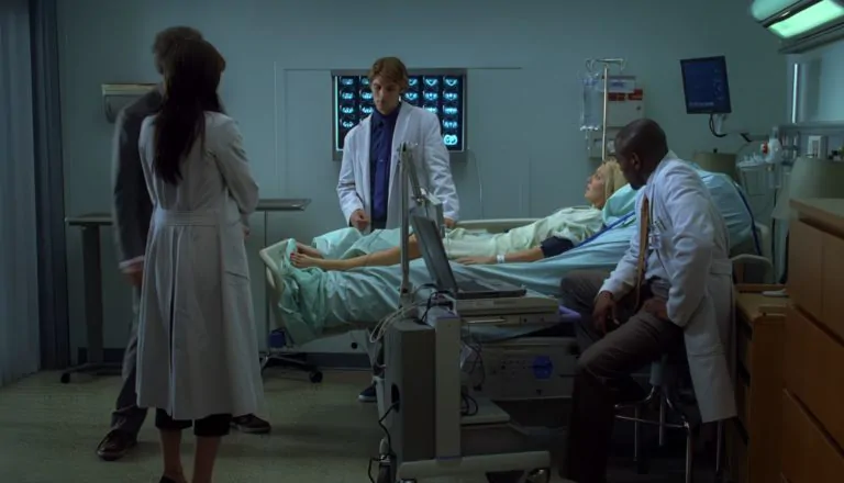 Картинка к «3 сезон 1 серия»