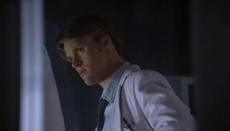 Момент из 14 серии 3 сезона