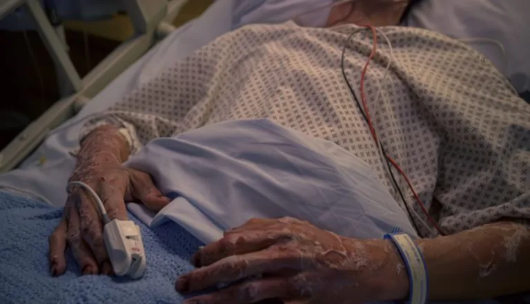 Момент из 6 серии 4 сезона