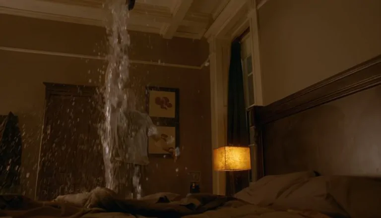 Момент из 12 серии 5 сезона