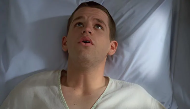 Момент из 22 серии 5 сезона