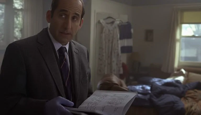 Момент из 8 серии 6 сезона